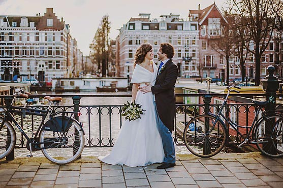 Hochzeit in Amsterdam in Holland Hochzeitsfotograf © www.henninghattendorf.de