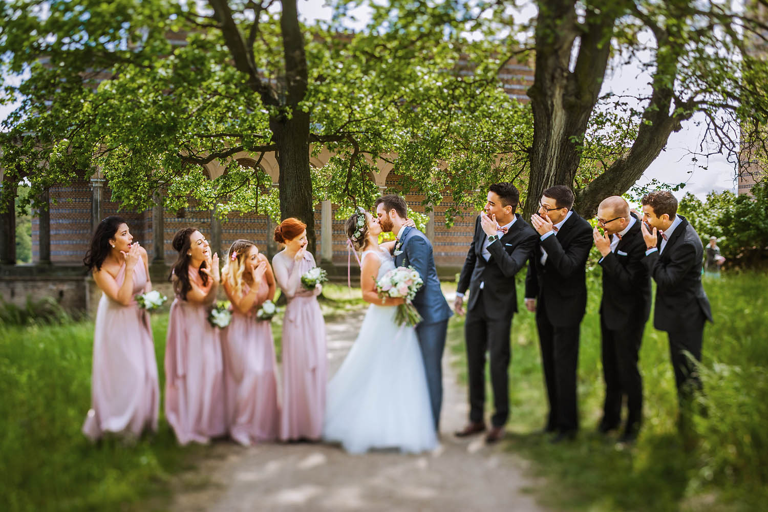 Foto vom Hochzeitsfotograf Spreewald © www.henninghattendorf.de